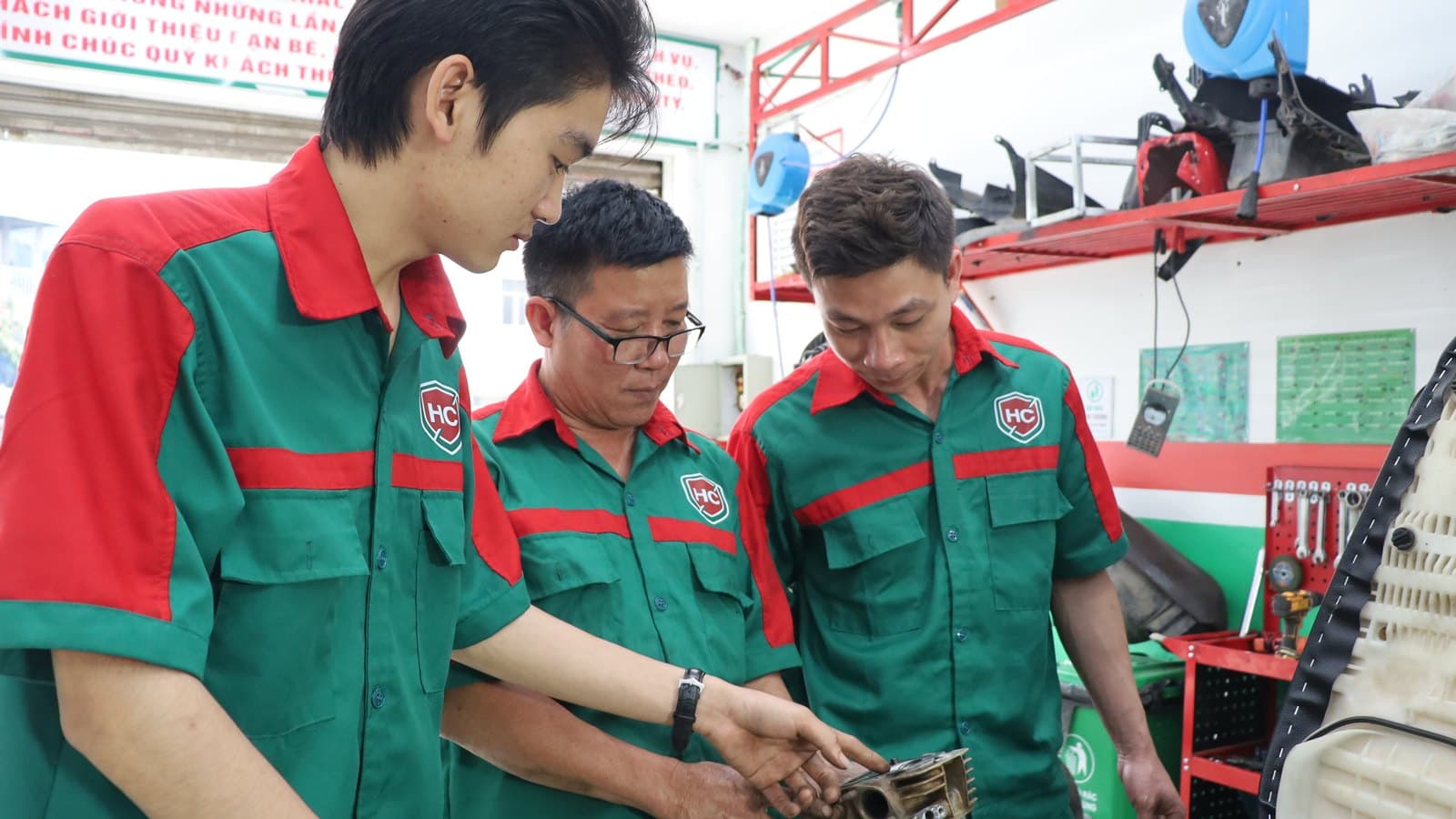 Vệ sinh kim phun, buồng đốt